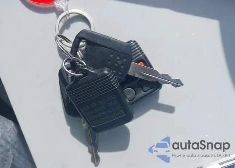 2001 Mercury Sable Ls Premium from USA, damaged, VIN 1MEFM55S51G633445